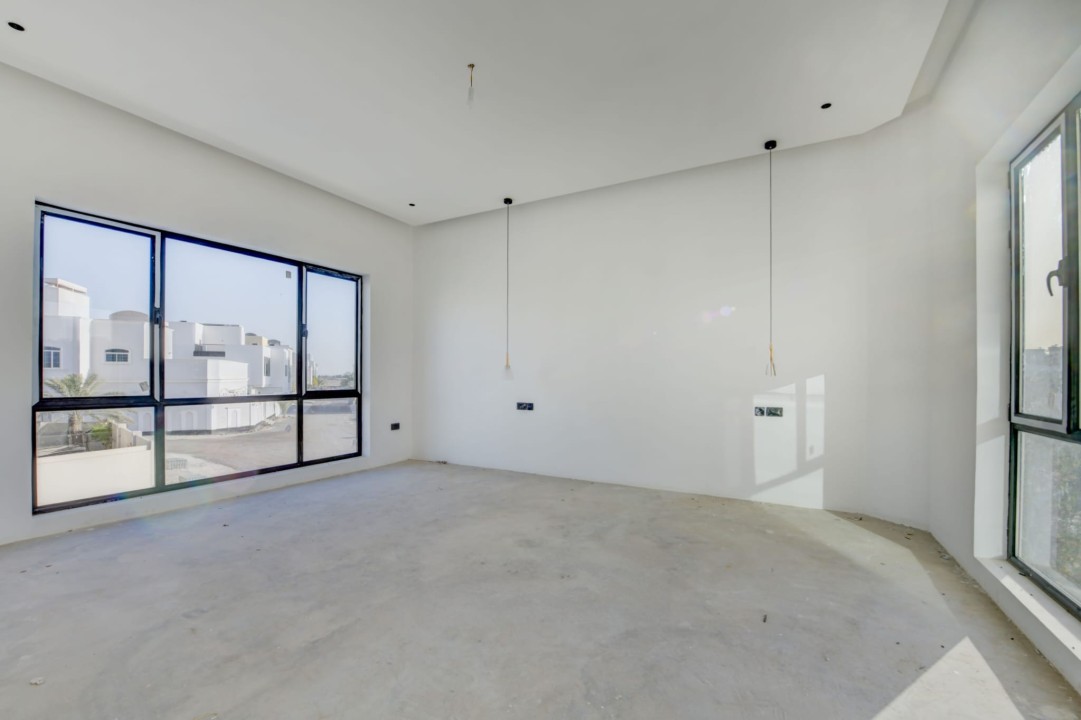 صورة فيلا للبيع في سار #9685 4