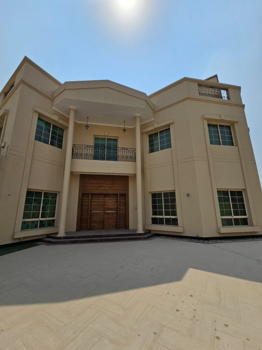 صورة فيلا للبيع في سار #9690 5