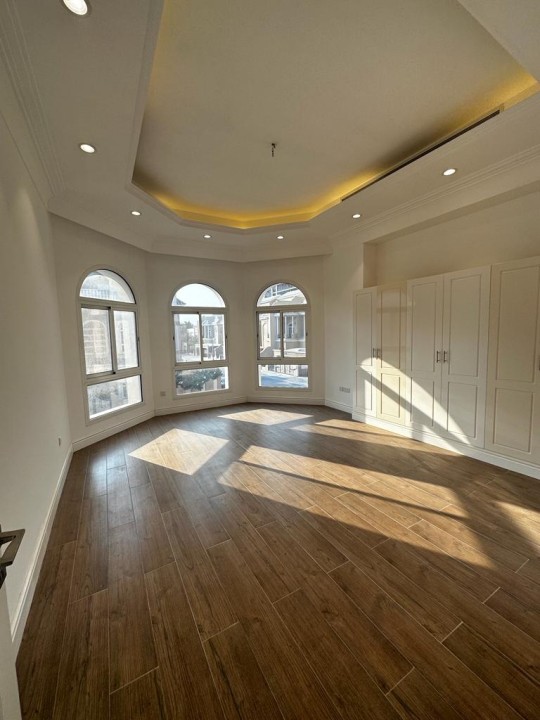 صورة فيلا للبيع في الجنبية #9692 8