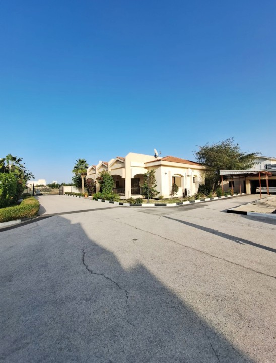 صورة فيلا للبيع في سار #9698 5