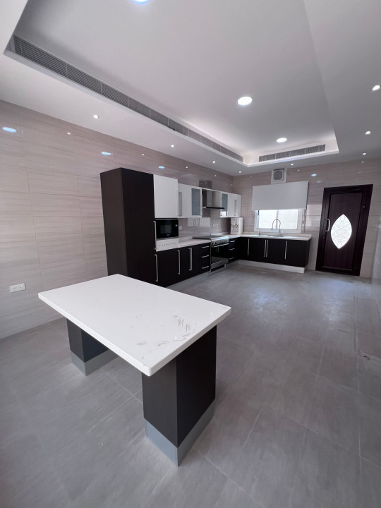 صورة فيلا للإيجار في توبلي #9751 5