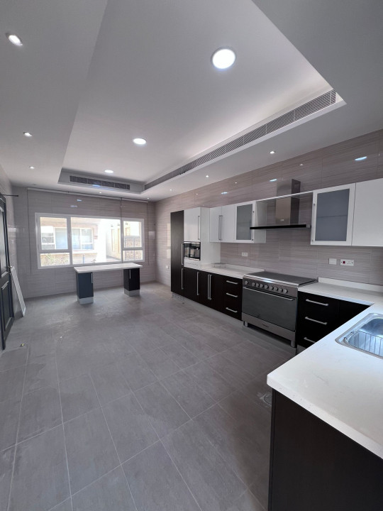 صورة فيلا للإيجار في توبلي #9751 6