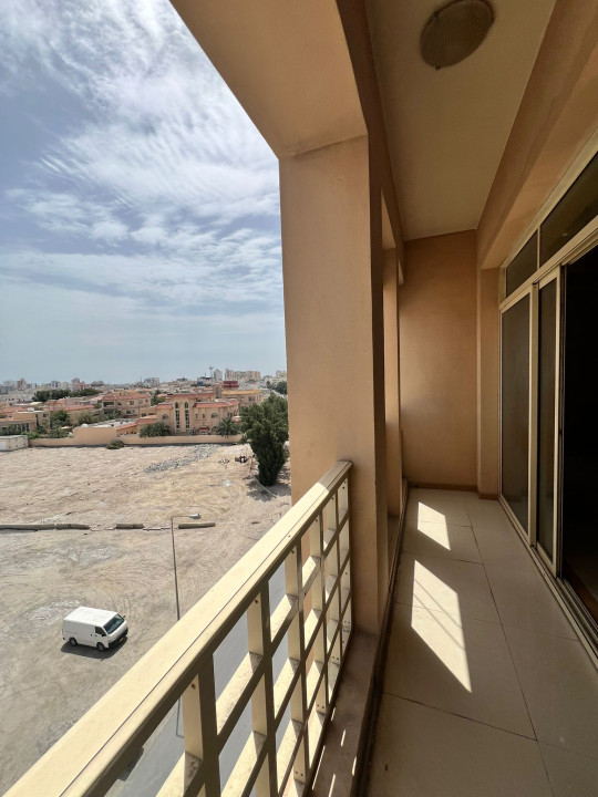 صورة شقة للإيجار في الجفير #9825 7