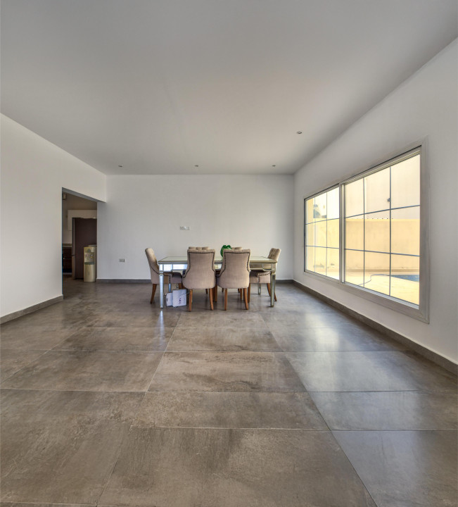 صورة فيلا للإيجار في الجنبية #9848 2