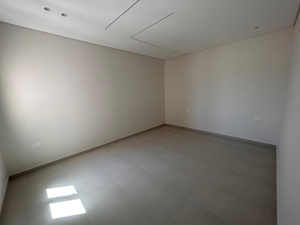 صورة فيلا للبيع في عراد #9937 6