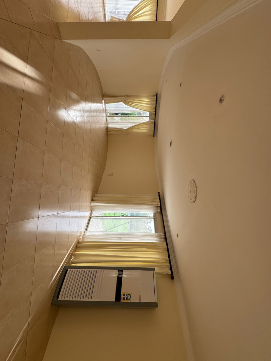 صورة فيلا للإيجار في سار #9942 8