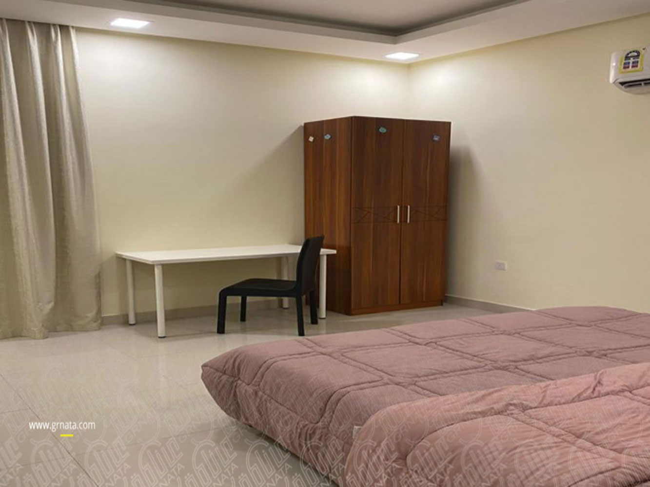 صورة مبنى للبيع في بو كوارة #1046 7