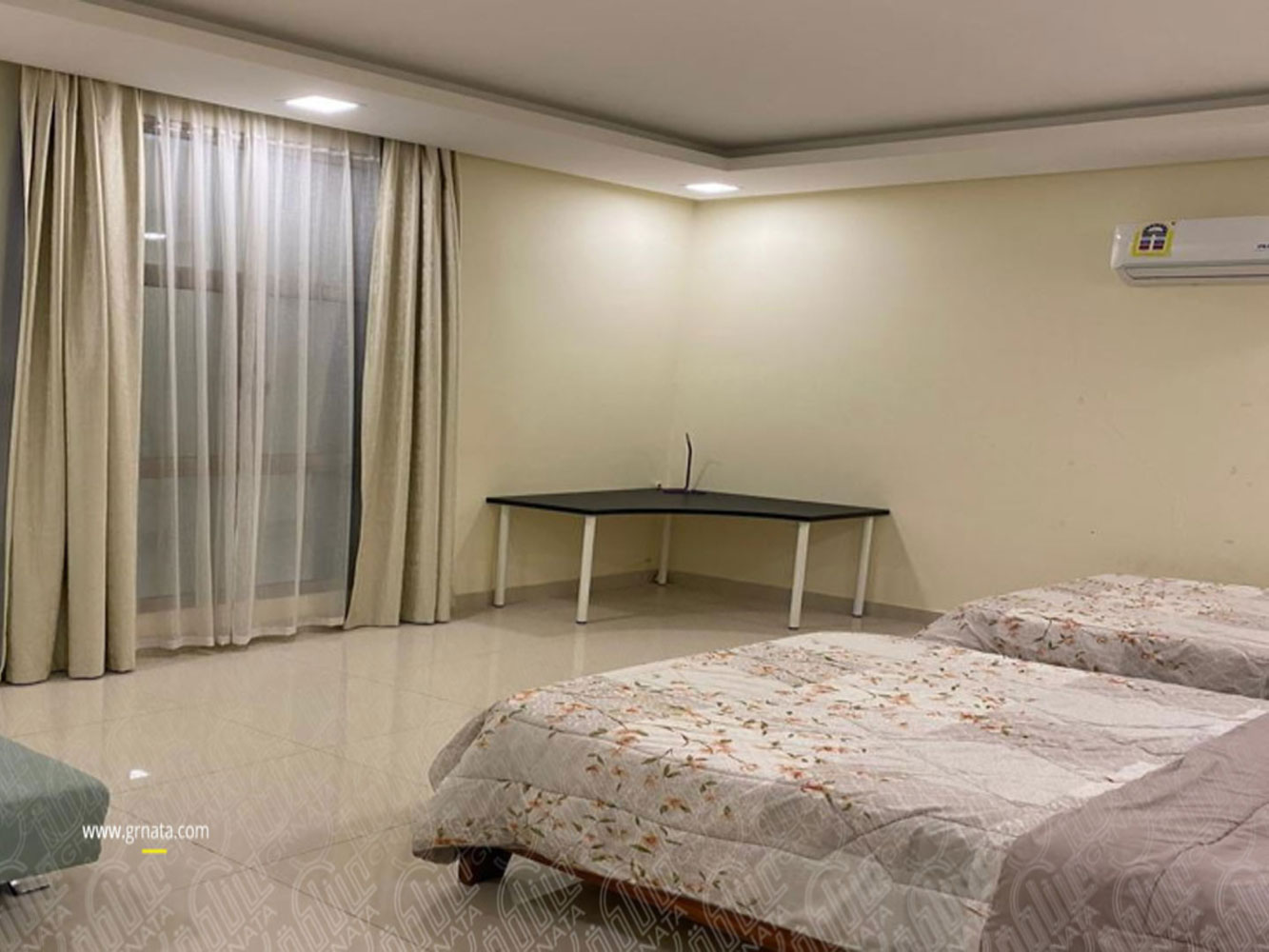 صورة مبنى للبيع في بو كوارة #1046 5