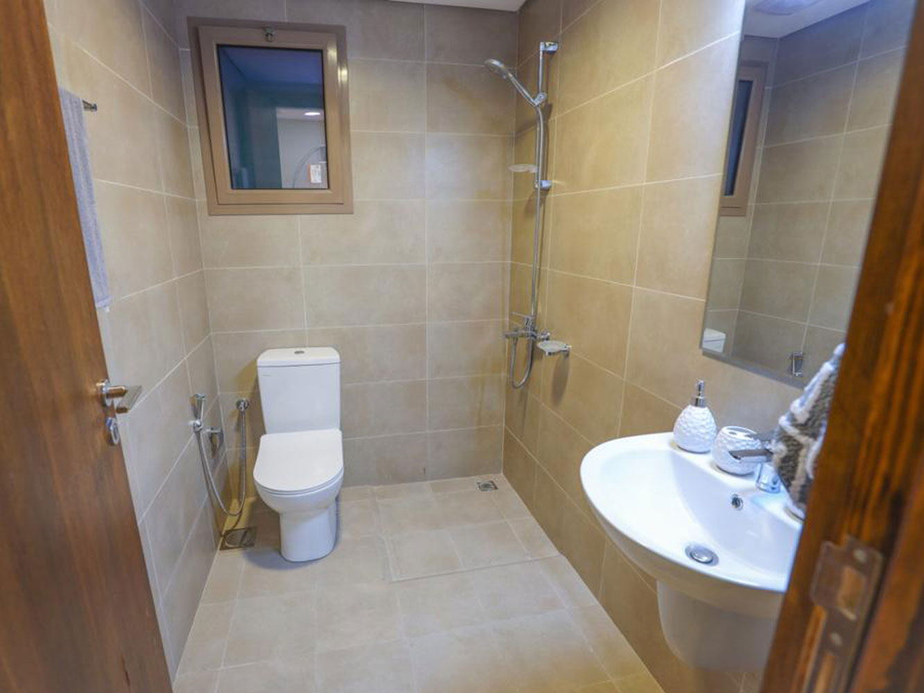 صورة شقة للبيع في الديه #1084 8