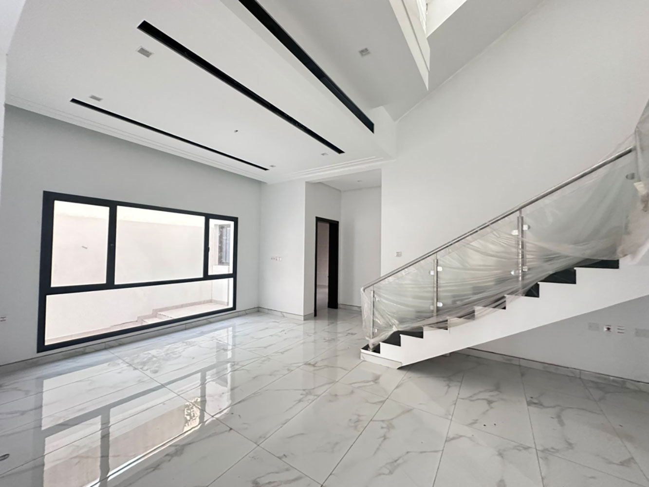 property 1302 image 0