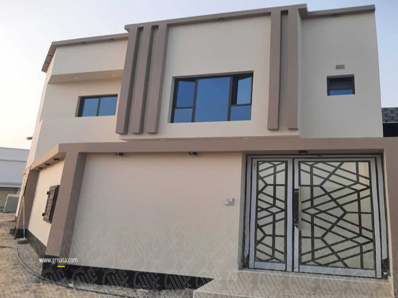 property 1318 image 0