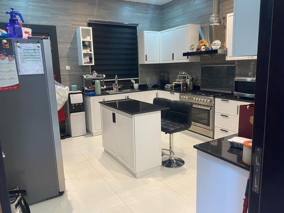 صورة فيلا للبيع في شهركان #3217 1