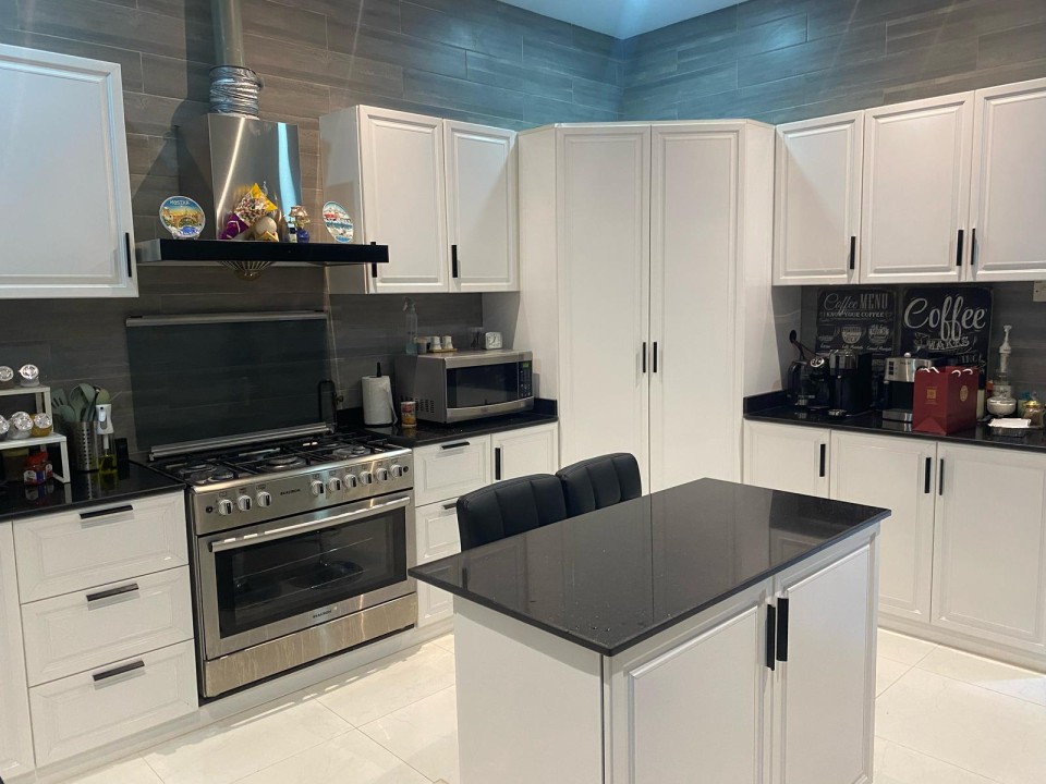 صورة فيلا للبيع في شهركان #3217 2