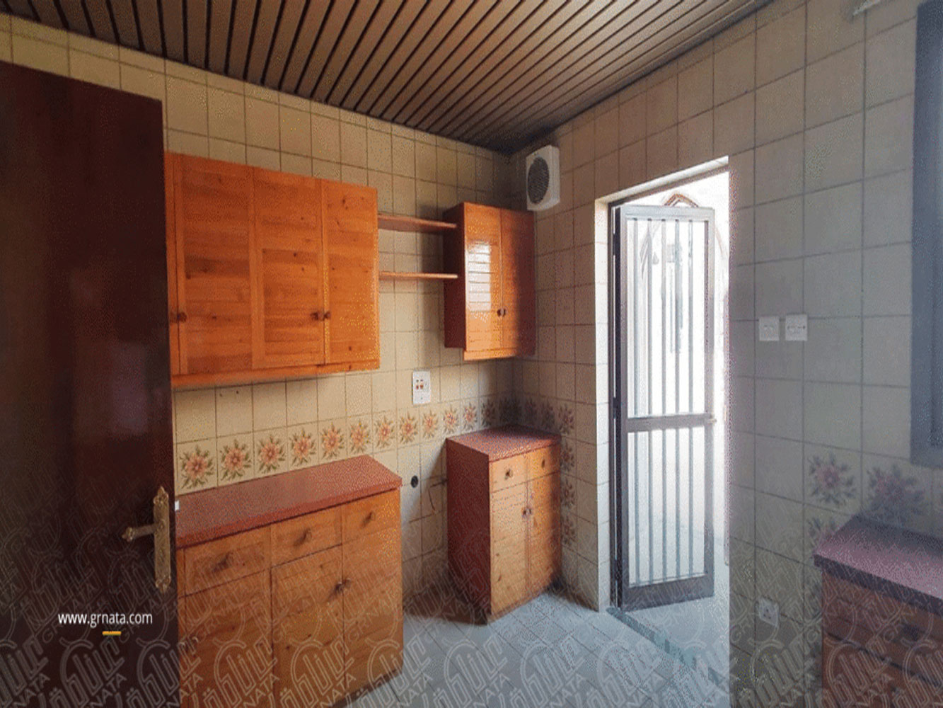 صورة فيلا للبيع في القفول #468 3