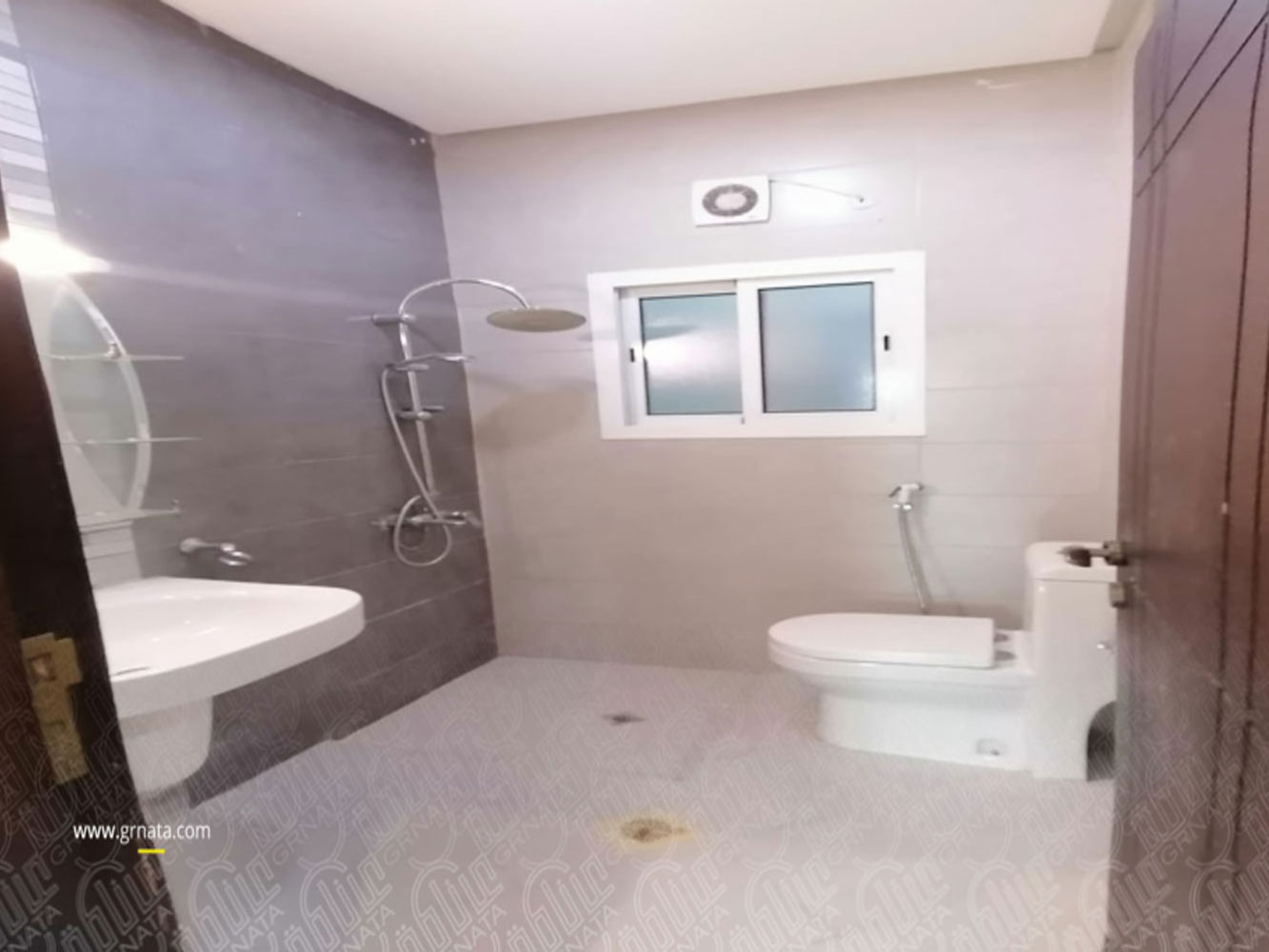 صورة مبنى للبيع في الحد #5885 6