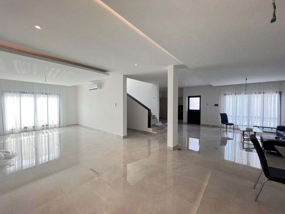 property 7455 image 9