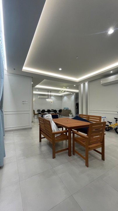 صورة فيلا للبيع في القرية #7547 5