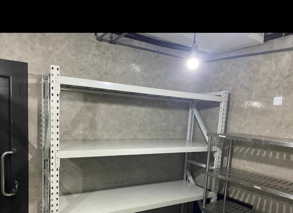 صورة محل للبيع في الجفير #8119 4