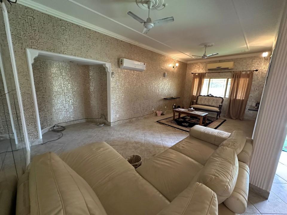 Villa for Sale in West Riffa Image #8449 1