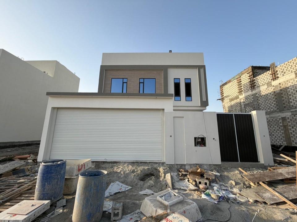 Villa for Sale in Buqwa Image #8678 1