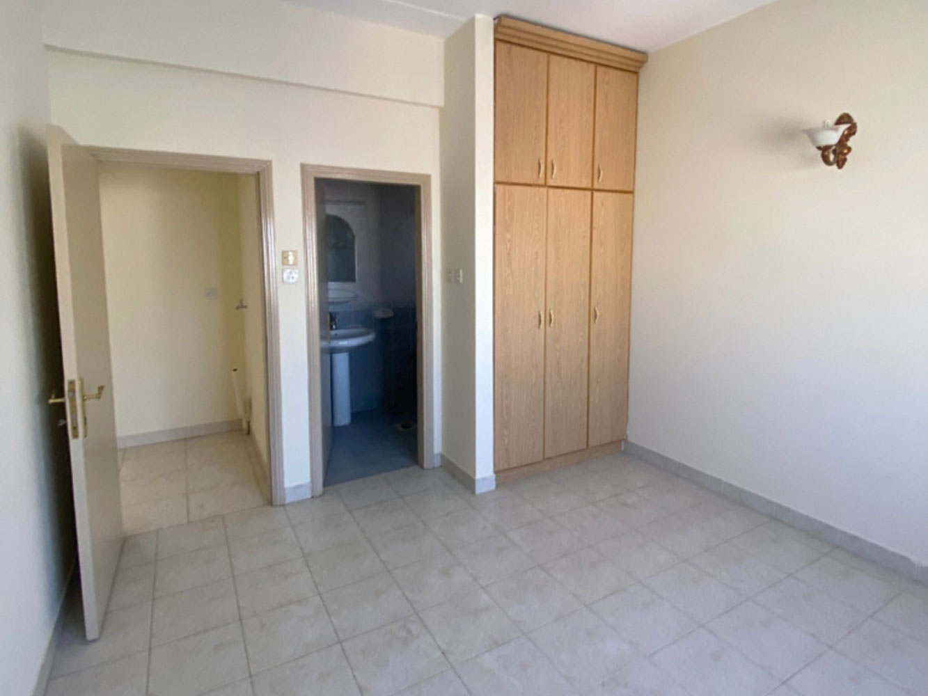 صورة شقة للإيجار في توبلي #871 1