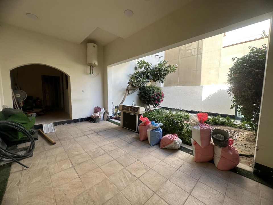 Villa for Sale in Maqaba Image #8716 3