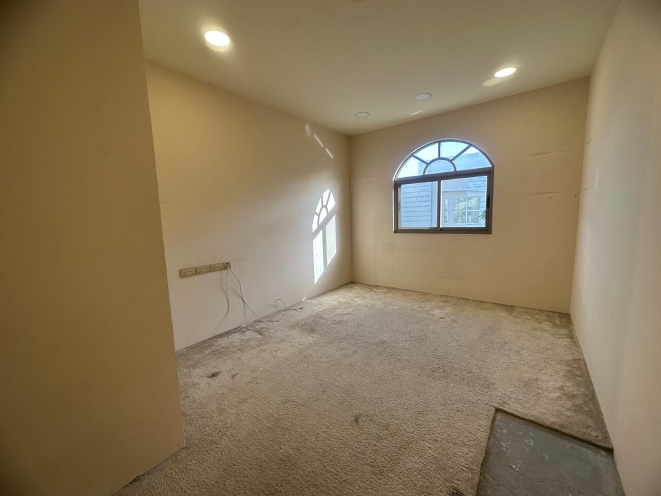 Villa for Sale in Maqaba Image #8716 8