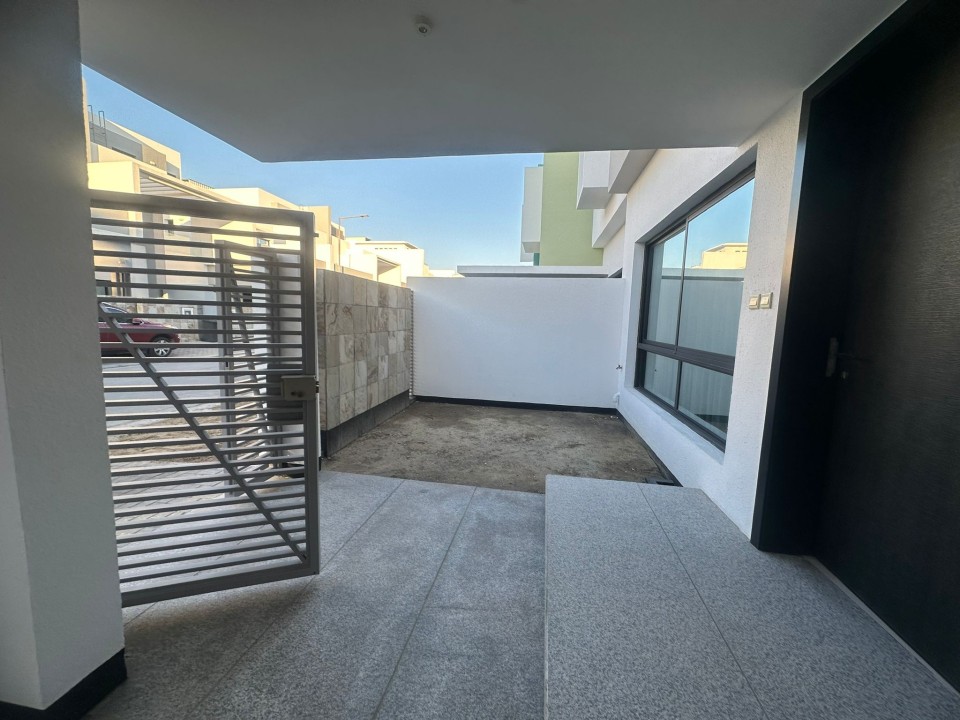 Villa for Sale in Maqaba Image #8717 1