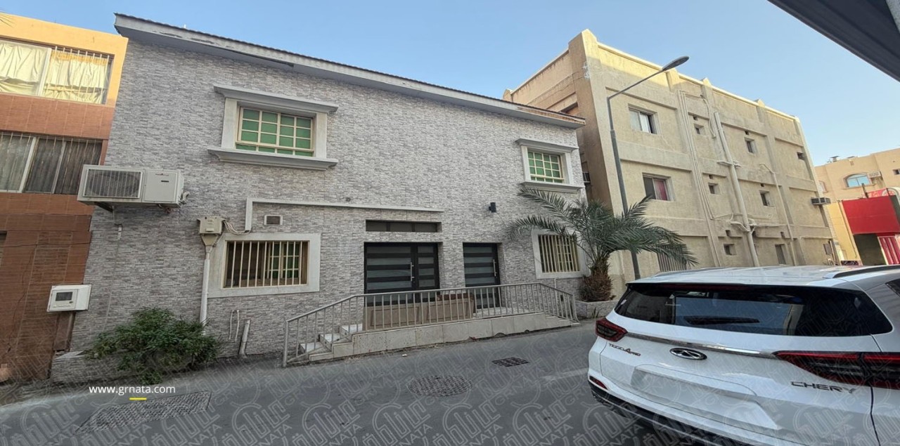 صورة فيلا للبيع في قلالي #8886 2