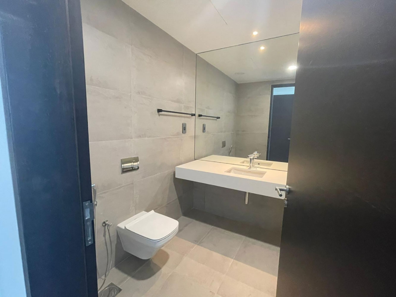 صورة بنتهاوس للبيع في بحرين هاربور #889 2