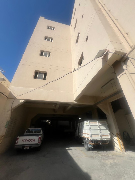 Building for Sale in West Riffa Image #8902 3