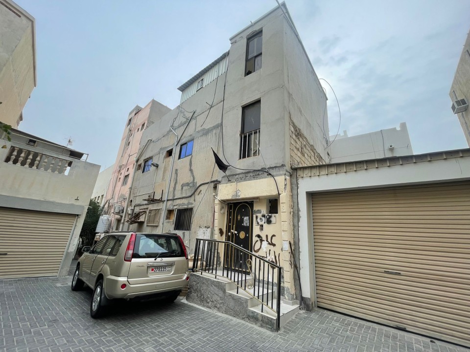 صورة فيلا للبيع في الدير #8943 1