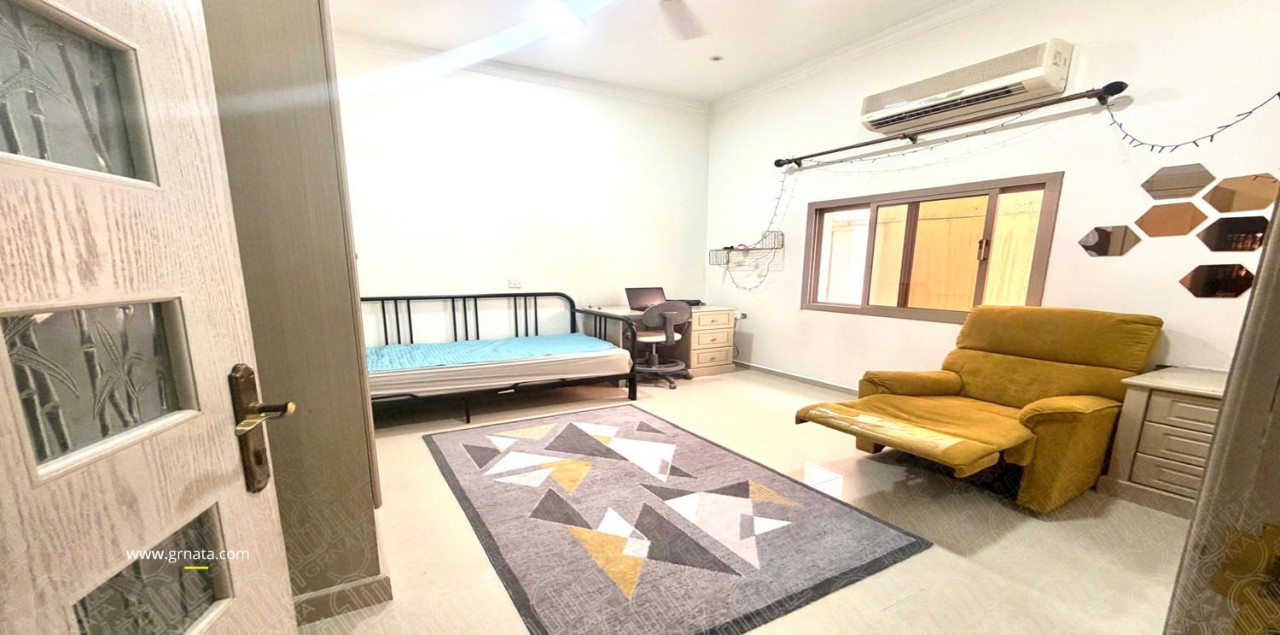 صورة فيلا للبيع في سترة #9499 5